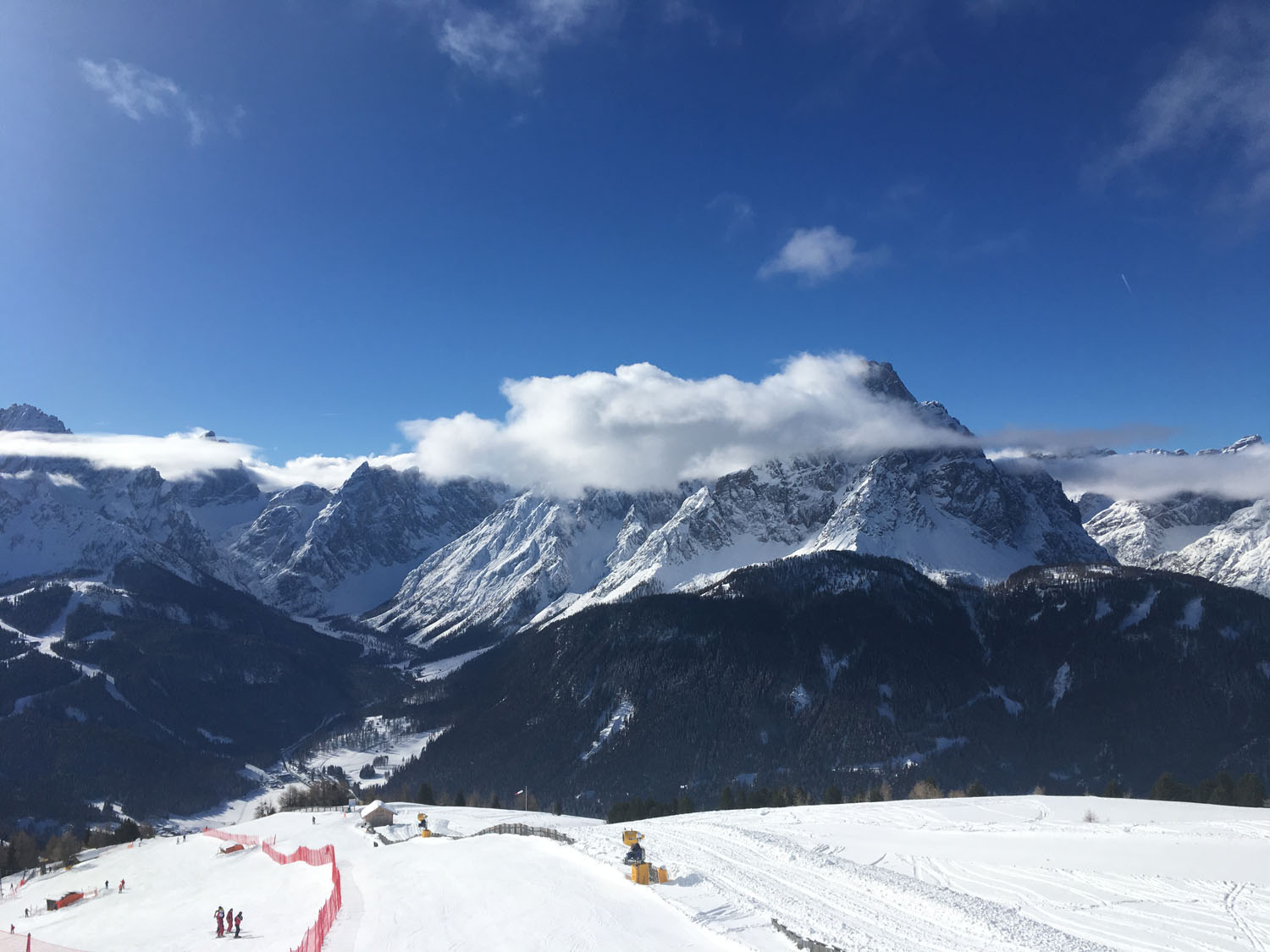 Die Sextener Dolomiten, nicht nur beim Skifahren und Snowboarden, ...
